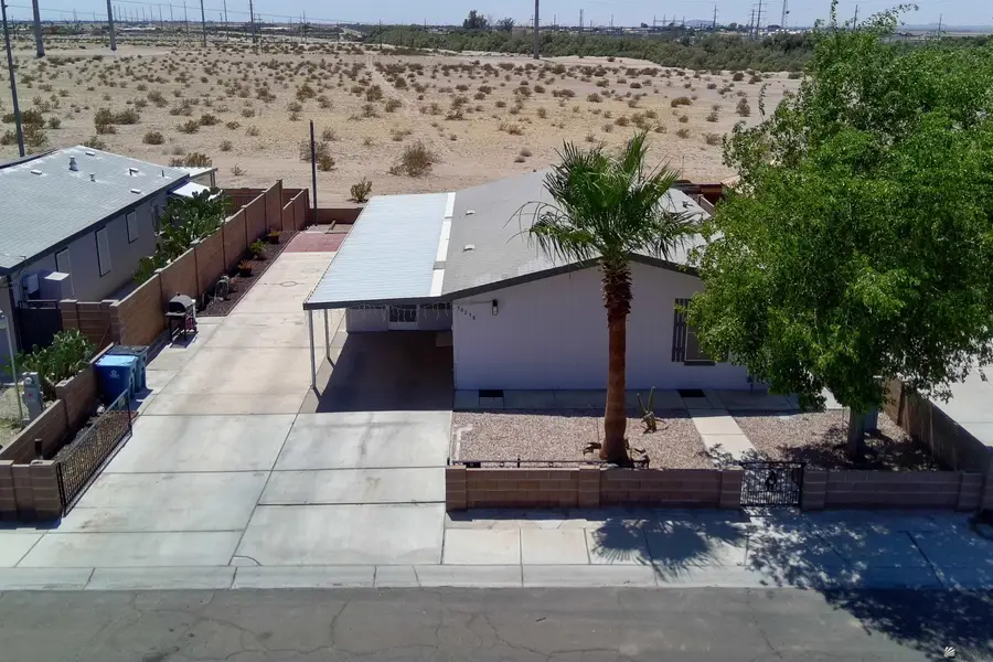 10218 S WINTER AVE, Yuma, AZ 85365 - #2