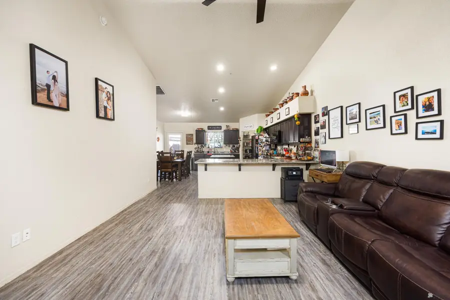 7316 E 39 PL, Yuma, AZ 85365 - #3