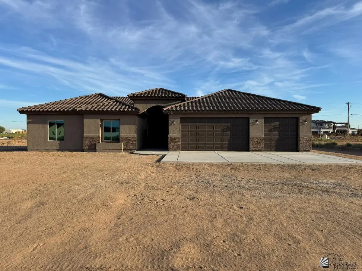 2822 E VERONA DR, Yuma, AZ 85365 - #1