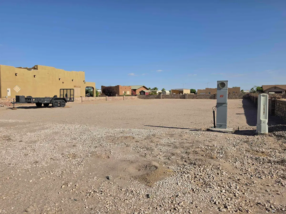 30403 E MOUNTAIN VIEW AVE, Wellton, AZ 85356 - #1