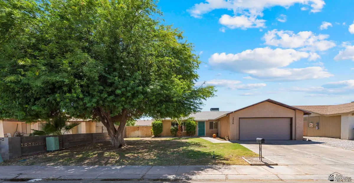 2428 S GREENWOOD AVE, Yuma, AZ 85364 - #1
