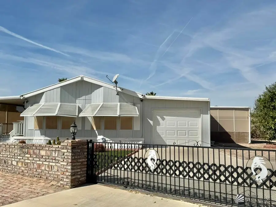 14382 E WARREN DR, Yuma, AZ 85367 - #2
