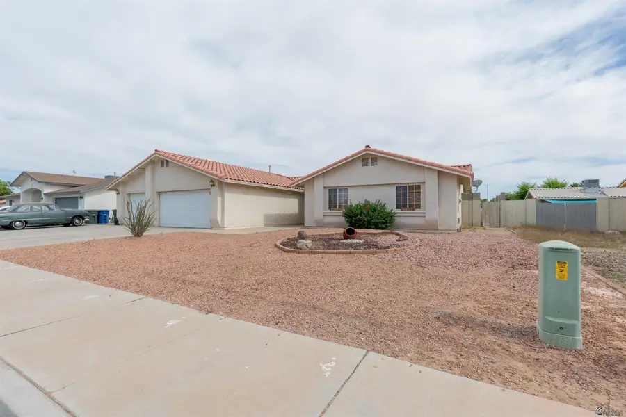 6257 E 41 ST, Yuma, AZ 85365 - #3