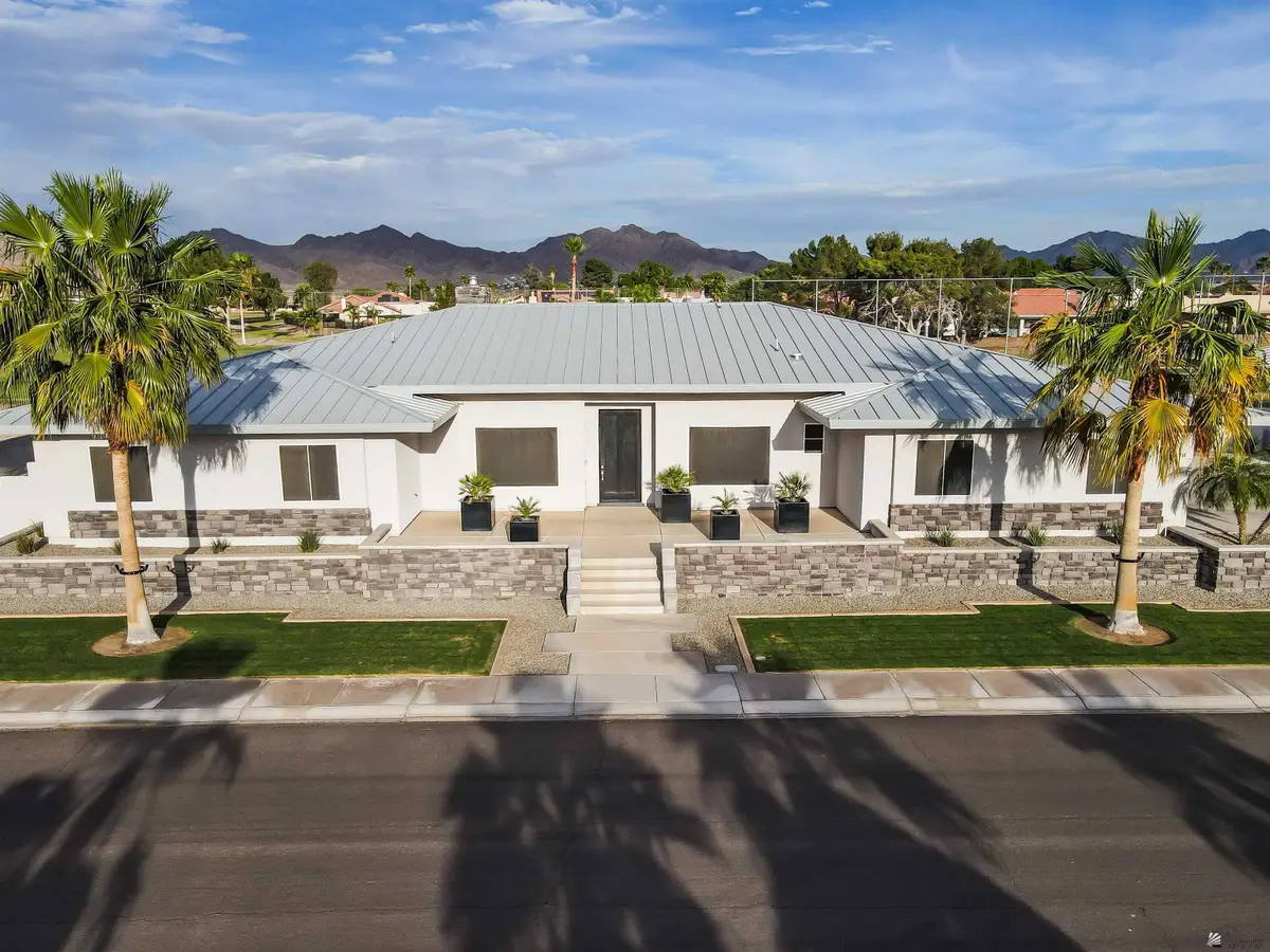 10211 S DEL VALLE, Yuma, AZ 85367 - #1
