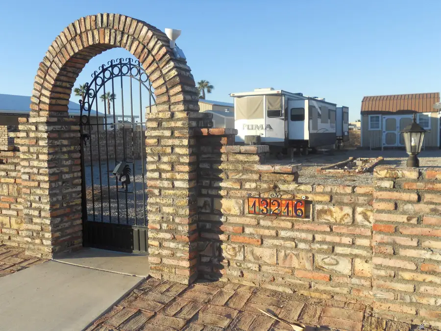13216 E 46 DR, Yuma, AZ 85367 - #2