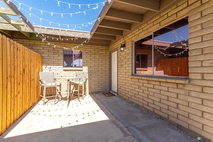 2124 S 11 AVE, Yuma, AZ 85364 - #3