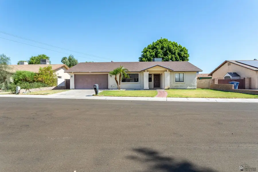 3018 W 11 LN, Yuma, AZ 85364 - #2