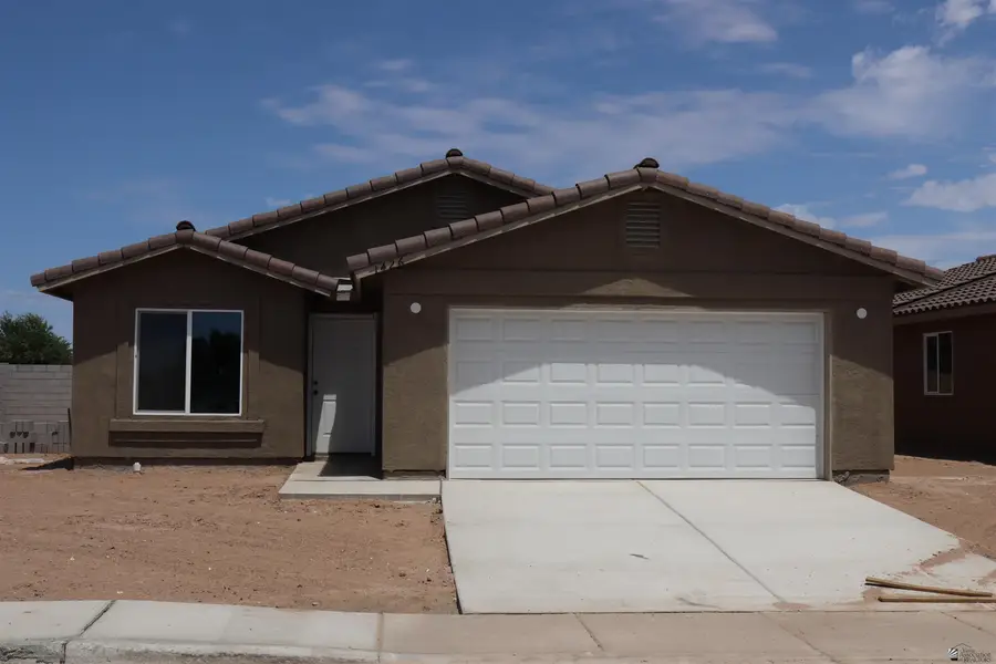 1426 S HURON AVE, Somerton, AZ 85350 - #2