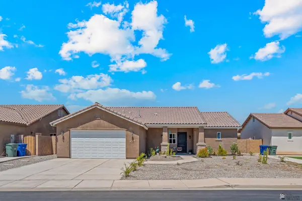 3956 S 34 DR, Yuma, AZ 85365