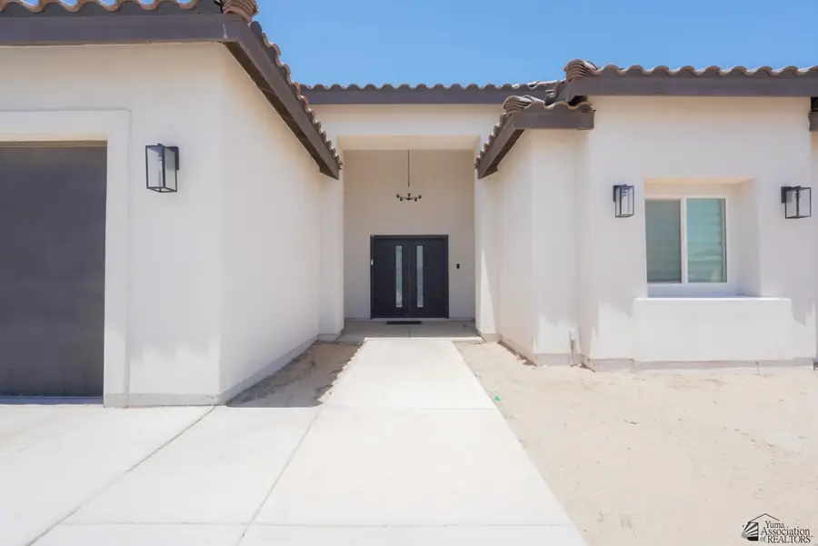 4186 E SAN FRANCISCO ST, San Luis, AZ 85336 - #3