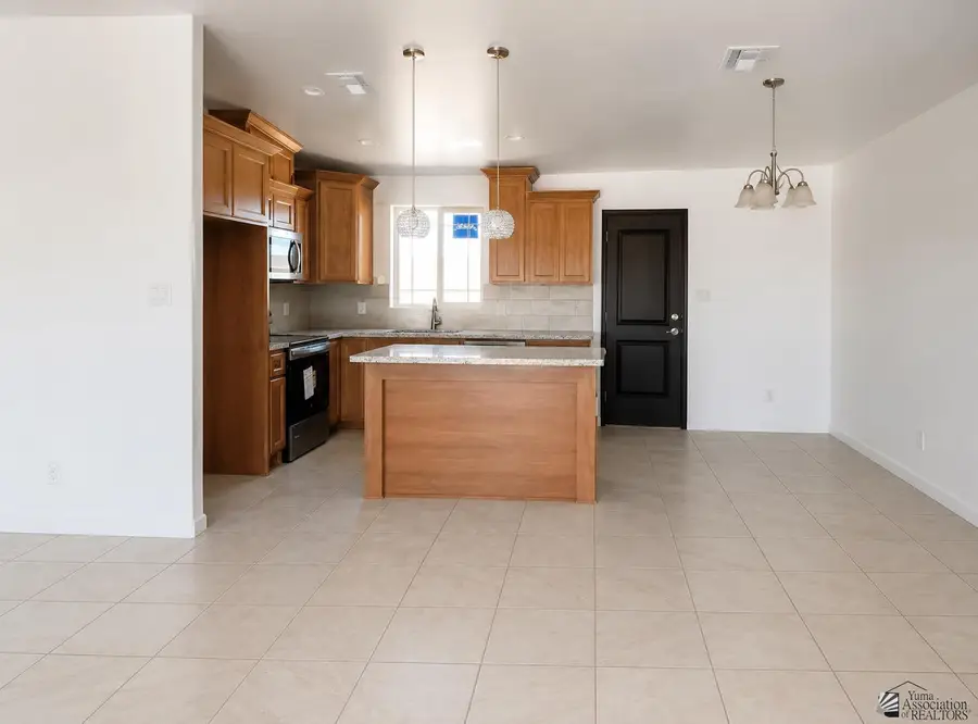 10545 E 46 LN, Yuma, AZ 85367 - #2