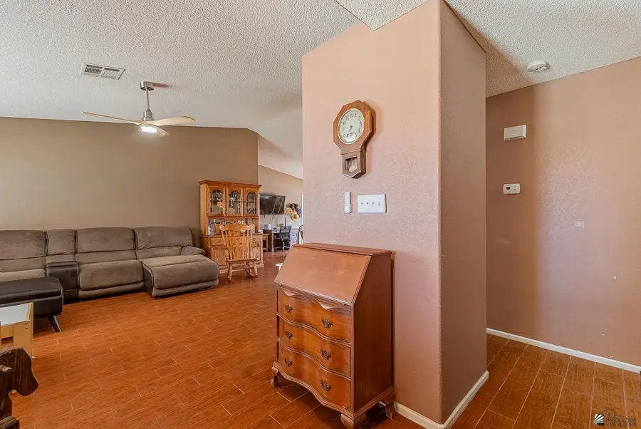 3040 W 29 ST, Yuma, AZ 85365 - #3