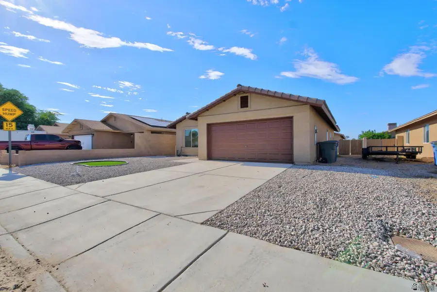 7124 E 37 ST, Yuma, AZ 85365 - #2