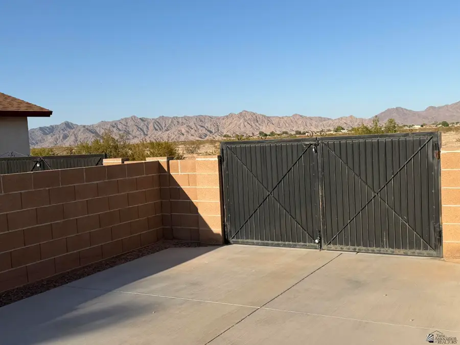 10372 S AVE 10 1/2 E, Yuma, AZ 85365 - #2