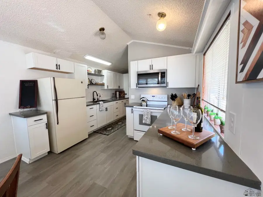 5707 E 32 ST, Yuma, AZ 85365 - #2
