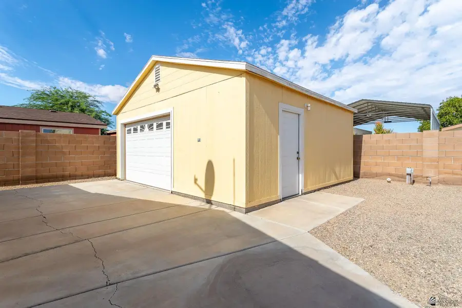 10134 S FALL AVE, Yuma, AZ 85365 - #3