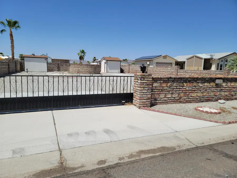 13592 E 54 DR, Yuma, AZ 85367 - #2