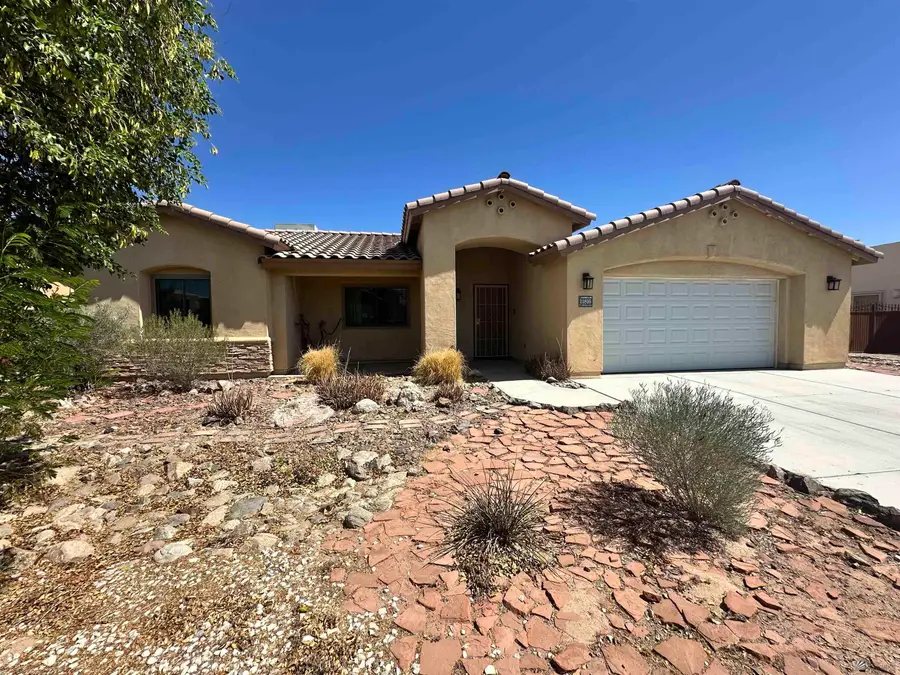 11816 E OMEGA LN, Yuma, AZ 85367 - #2