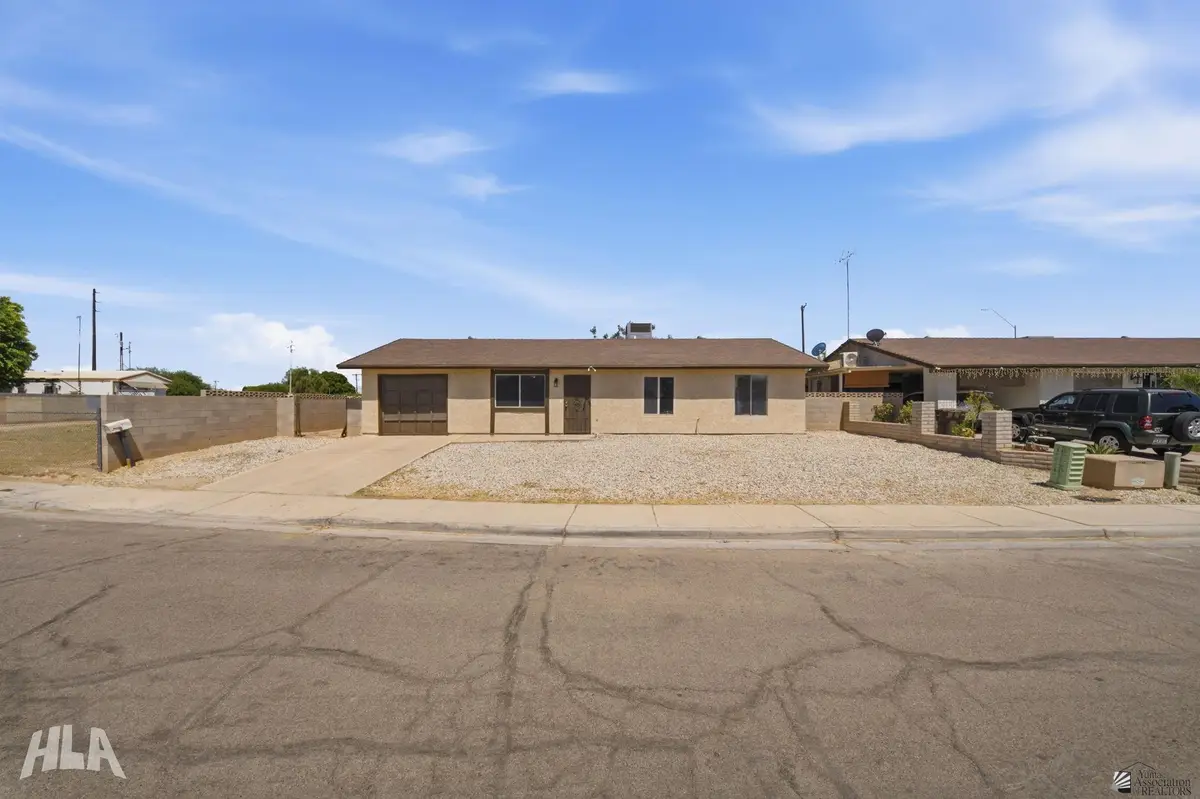 403 S 40 DR, Yuma, AZ 85364 - #1