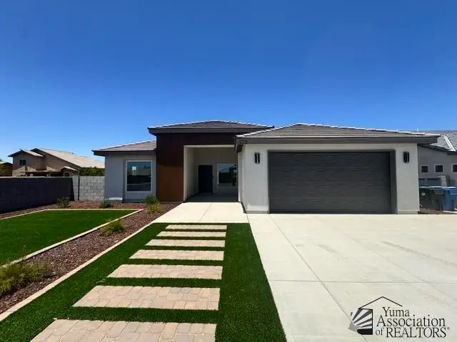 572 E 13 ST, Somerton, AZ 85350 - #1