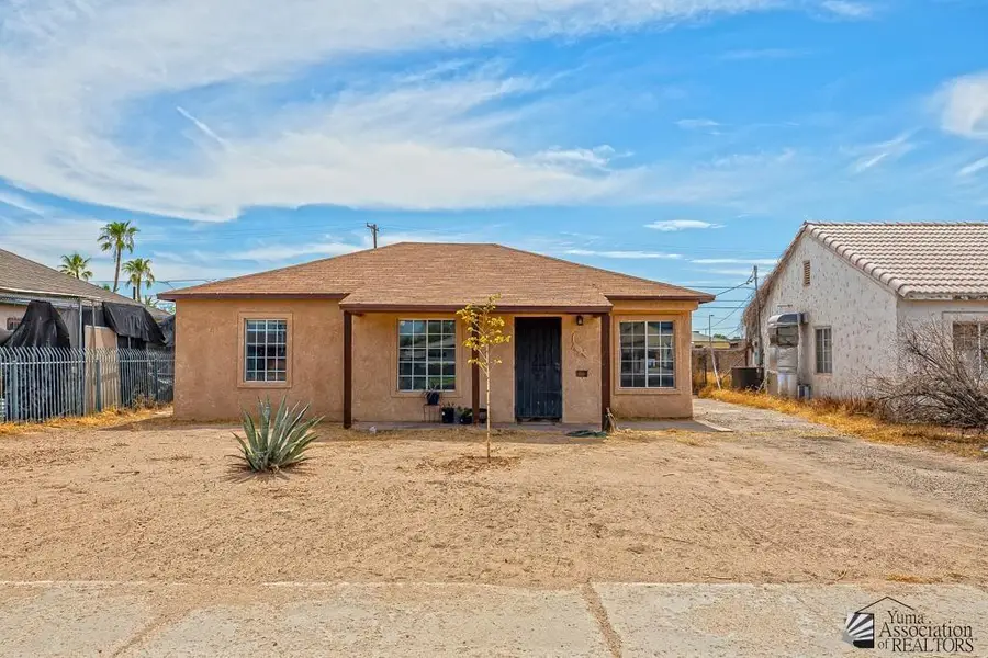 1551 S 7 AVE, Yuma, AZ 85364 - #2