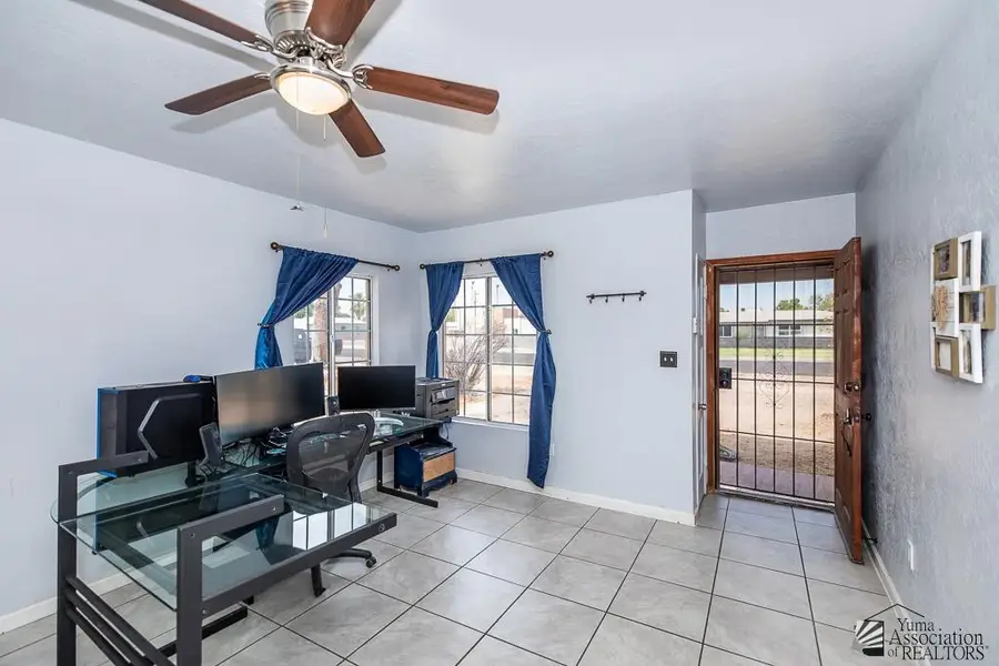 1551 S 7 AVE, Yuma, AZ 85364 - #3