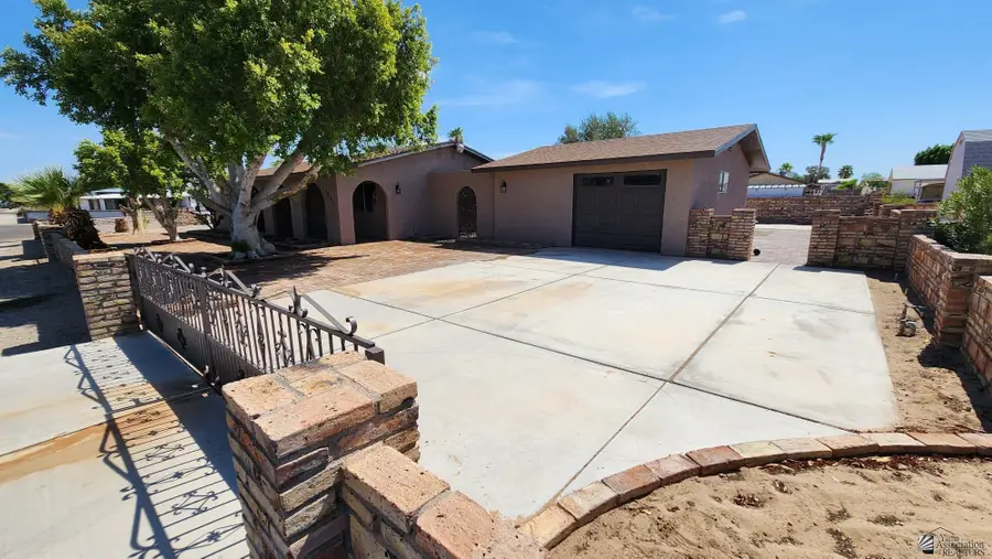 11621 S BONNIE AVE, Yuma, AZ 85367 - #3