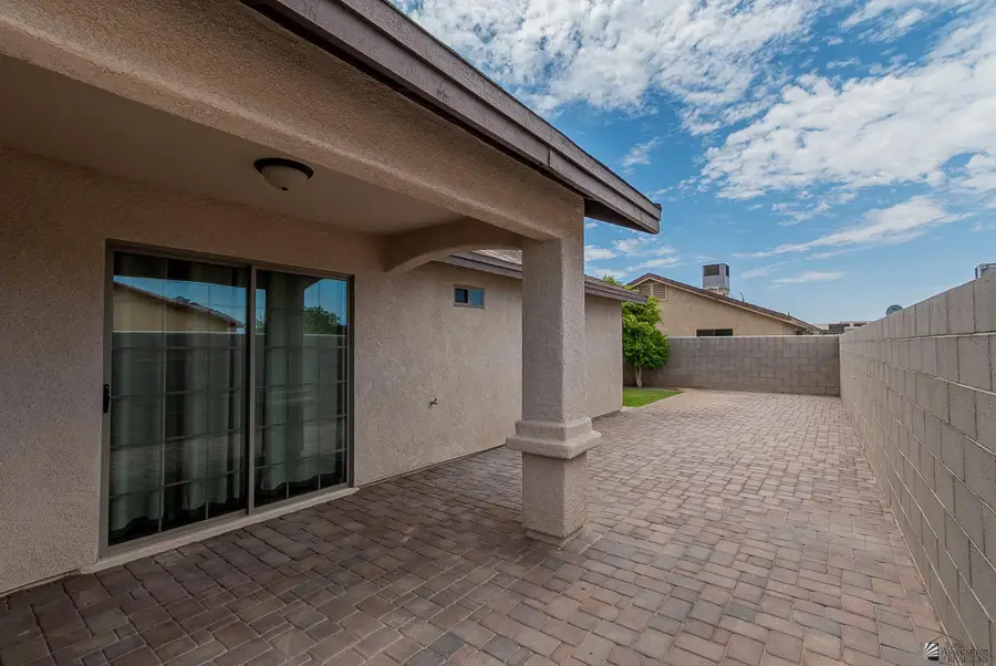 404 N EDNA LOPEZ, San Luis, AZ 85336 - #3