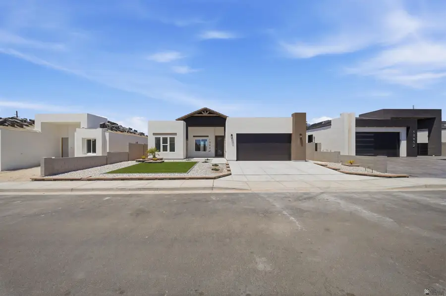10642 E 45 PL, Yuma, AZ 85365 - #2