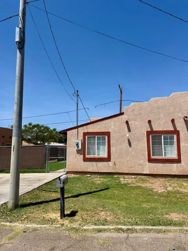 966 S 37 AVE, Yuma, AZ 85364