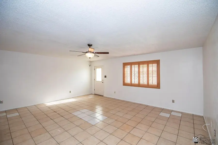 1887 S MCKINLEY AVE, Yuma, AZ 85364 - #3