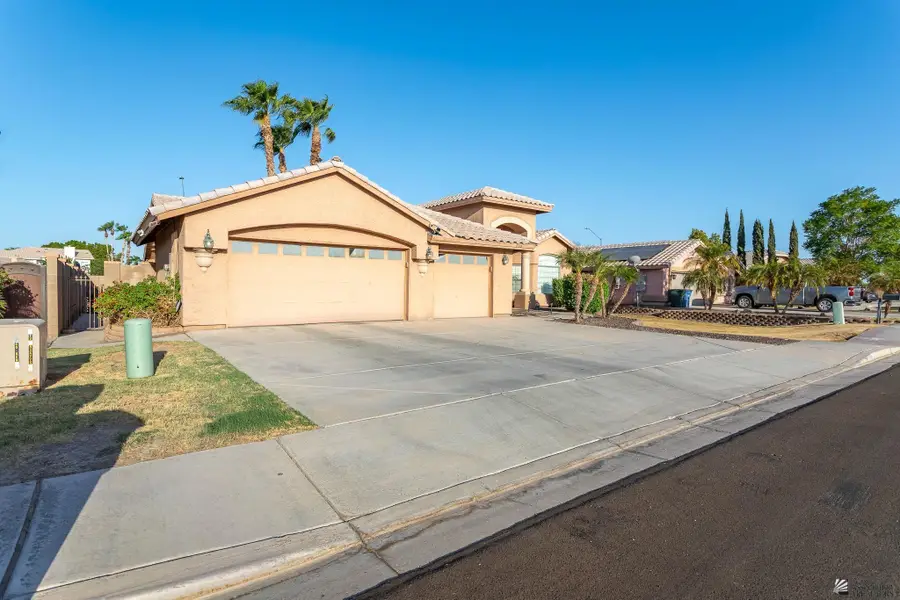 1773 S 40 Dr, Yuma, AZ 85364 - #3