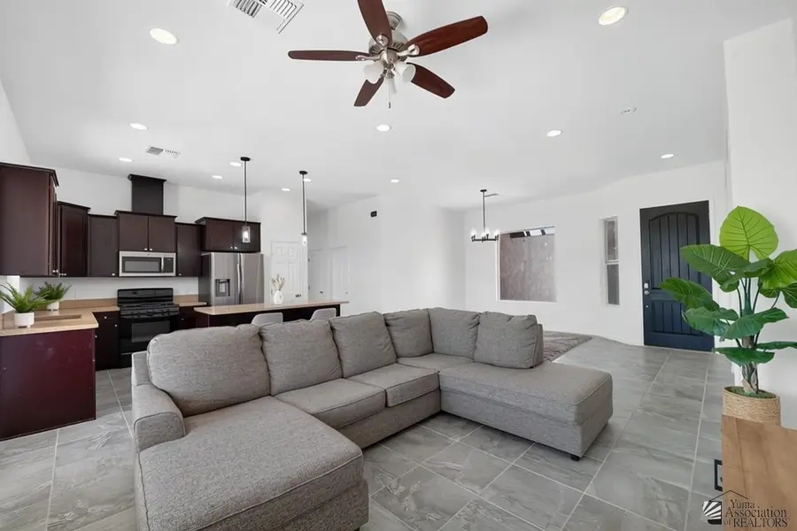 3703 S Falcon Dr, Yuma, AZ 85365 - #3
