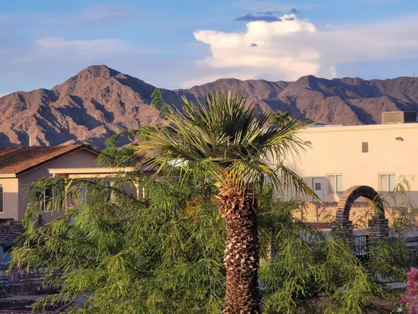 13817 E 49 St, Yuma, AZ 85367
