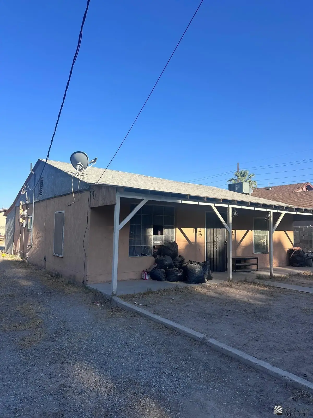 137 S 16 Ave, Yuma, AZ 85364 - #1