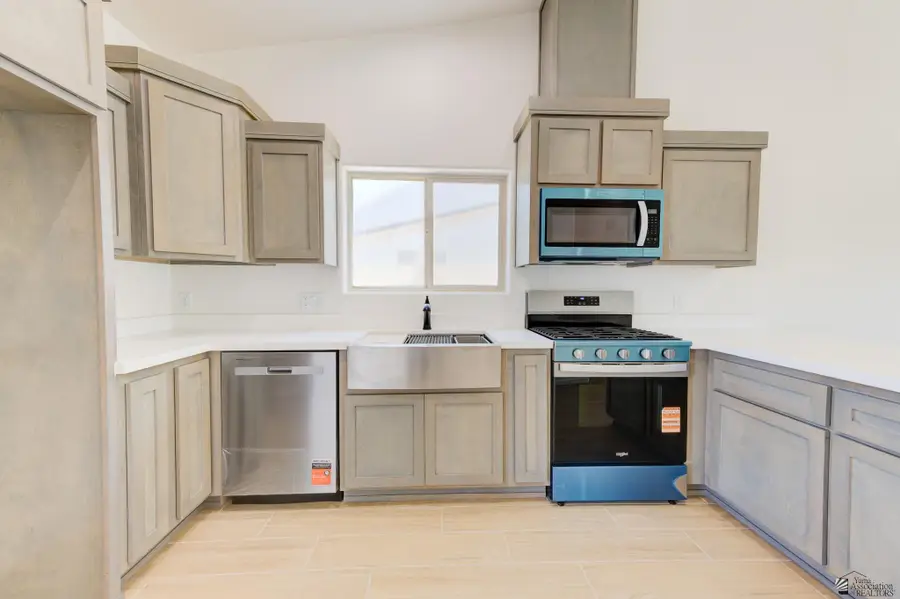 7518 E 24 Pl, Yuma, AZ 85365 - #3