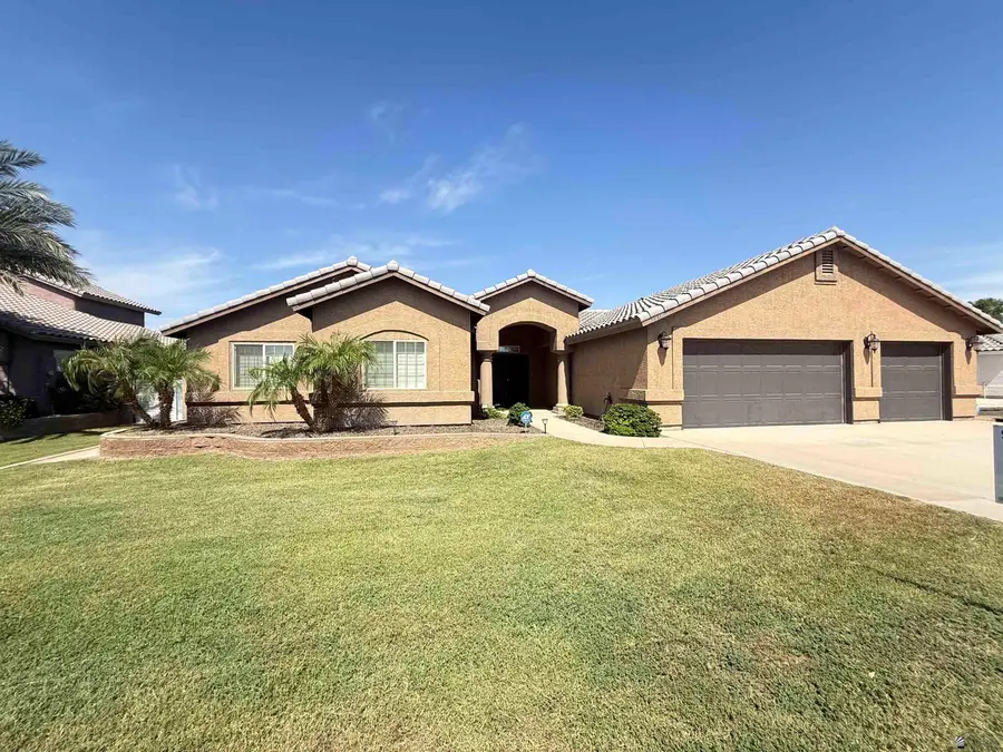 2238 S 46 Way, Yuma, AZ 85364 - #3