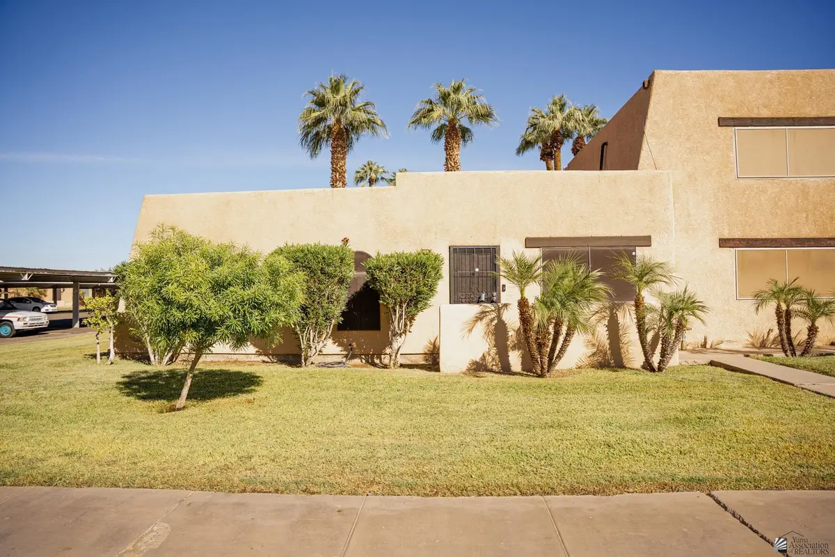 2490 W Yowell Ct, Yuma, AZ 85364 - #1