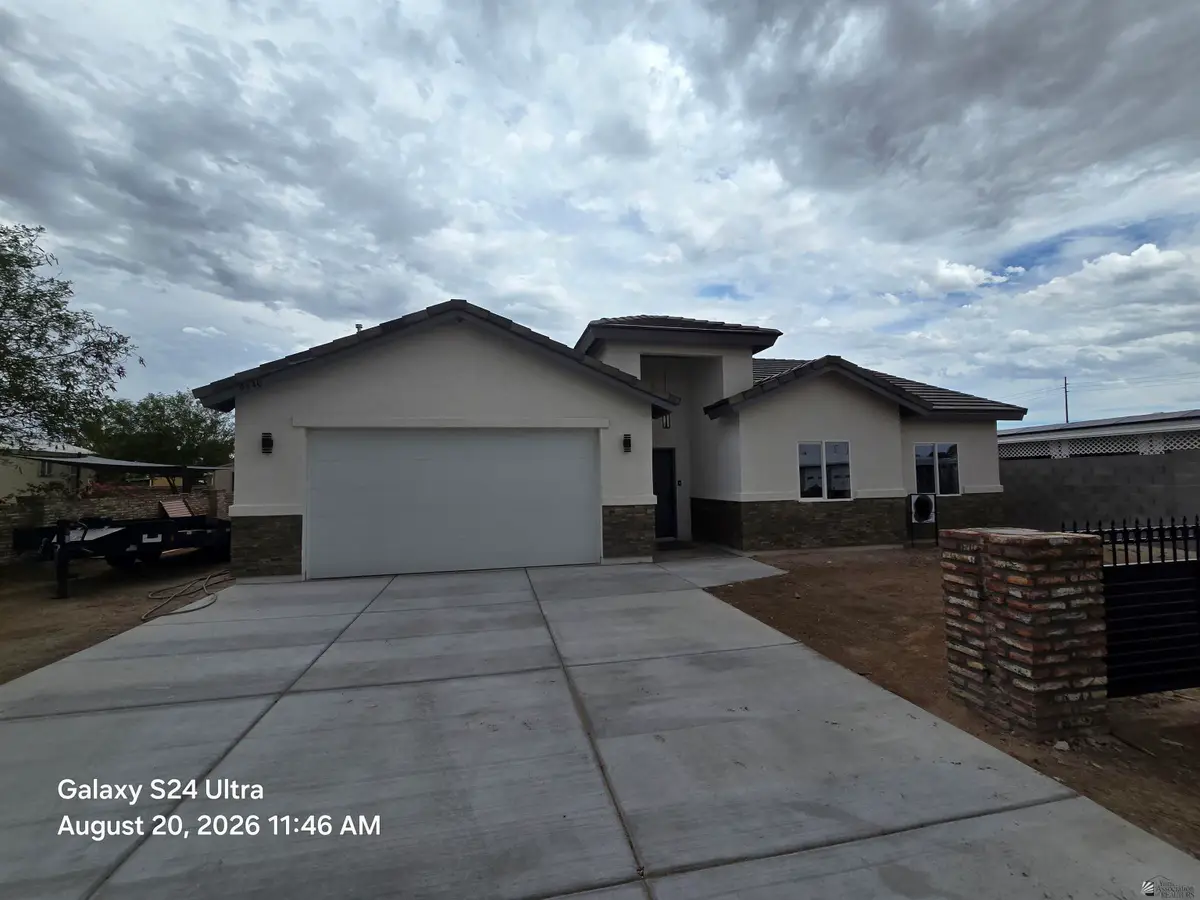 9440 E Buckboard St, Yuma, AZ 85365 - #1