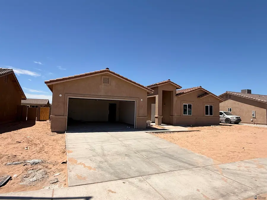 7147 E 45 St, Yuma, AZ 85365 - #2