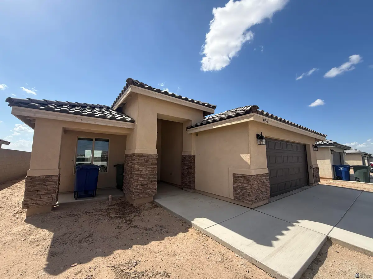 4156 S Hinckley Dr, Yuma, AZ 85365 - #1