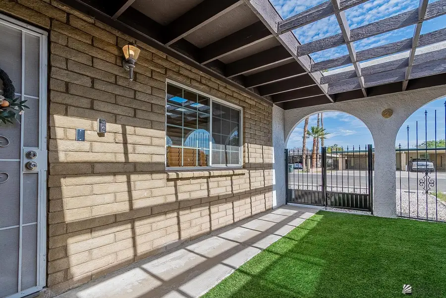 2104 S 11 Ave, Yuma, AZ 85364 - #2