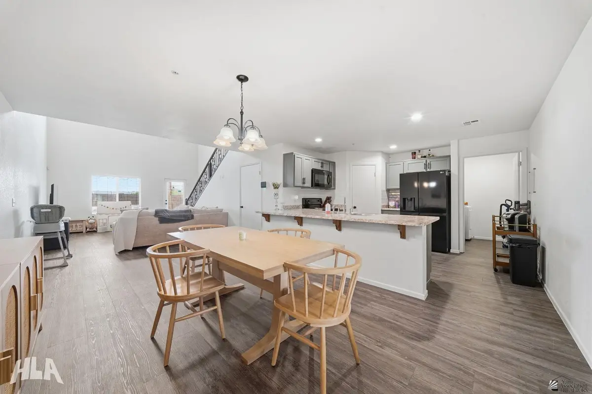7329 E 38 St, Yuma, AZ 85365 - #1