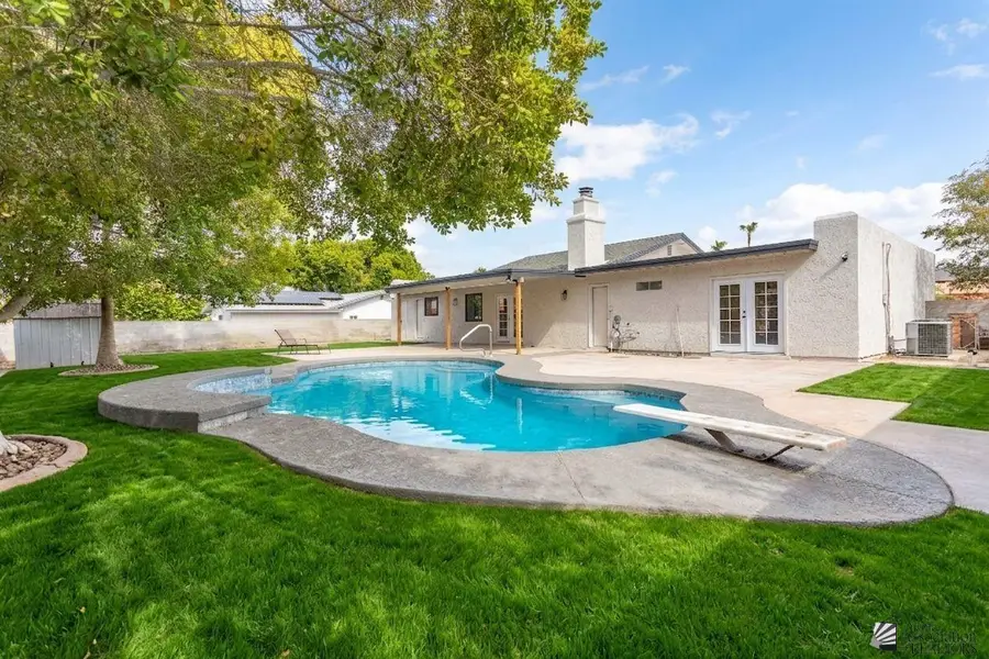 1305 W Parkway Dr, Yuma, AZ 85364 - #3