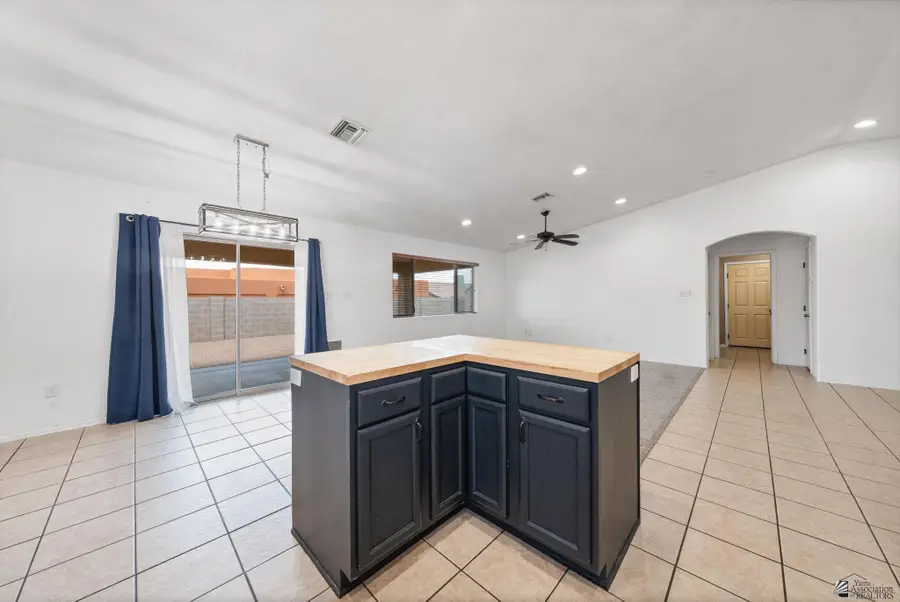 11756 E Omega Ln, Yuma, AZ 85367 - #3