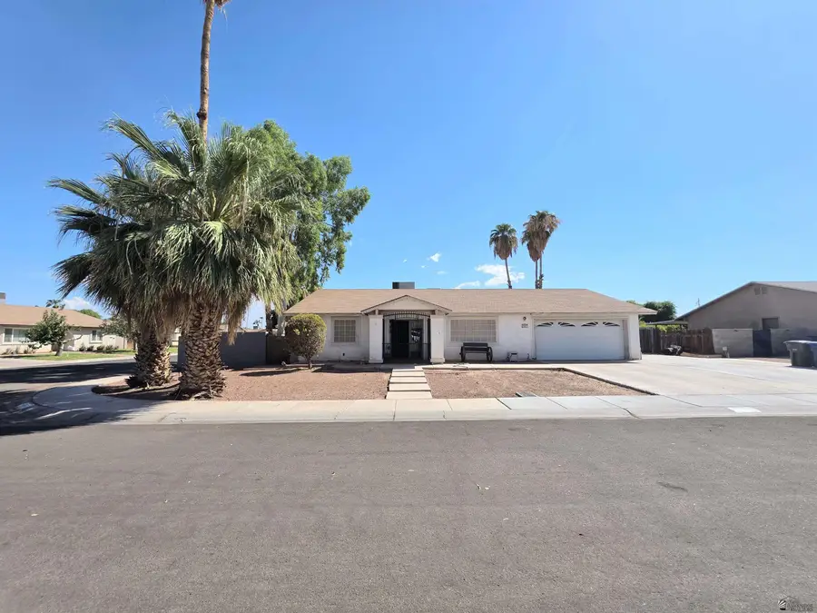 2927 W 11 Ln, Yuma, AZ 85364 - #3