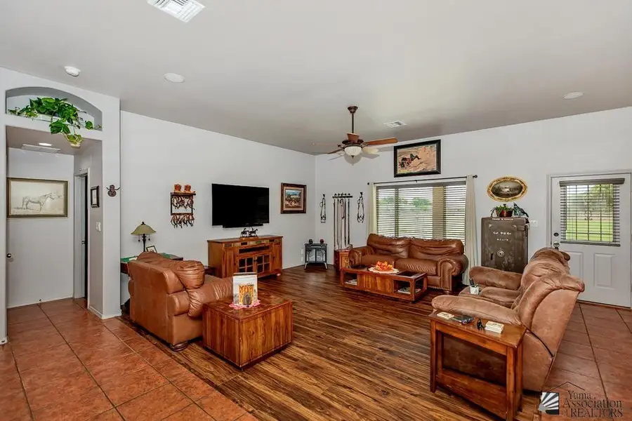 4413 E County 13 1/4 St, Yuma, AZ 85365 - #2