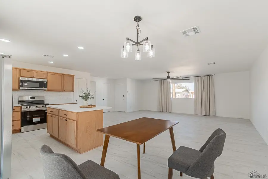 3031 S Palmaire Ave, Yuma, AZ 85364 - #3