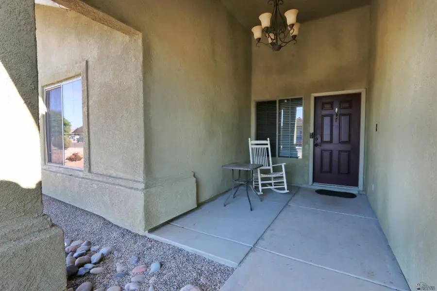6112 E 47 St, Yuma, AZ 85365 - #2