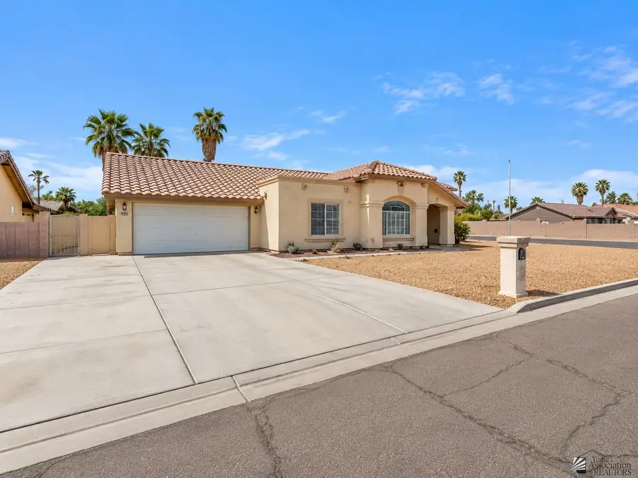 3513 E Cuervo Ln, Yuma, AZ 85365 - #3